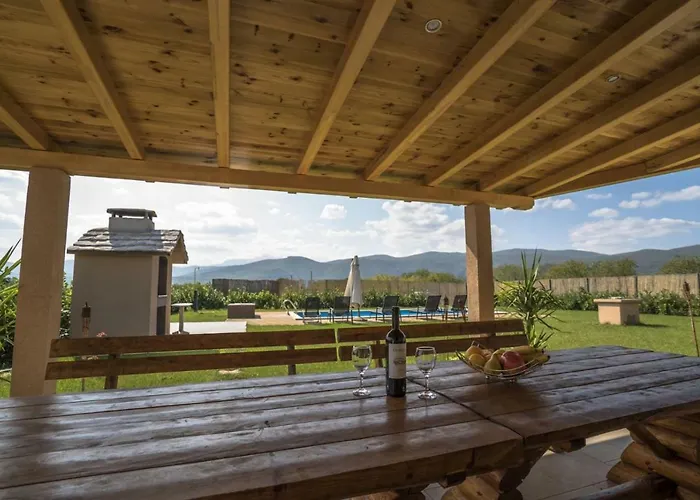 Six Brothers Villa *